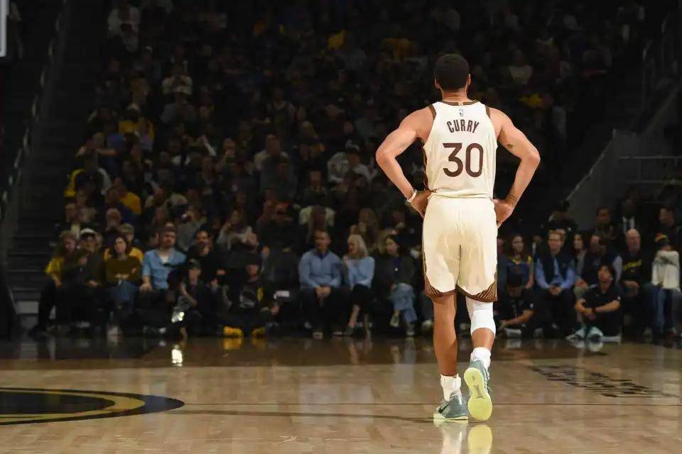 Kaiyun-巴特勒在TES比赛中势不可挡，突破纪录引发热议！的简单介绍